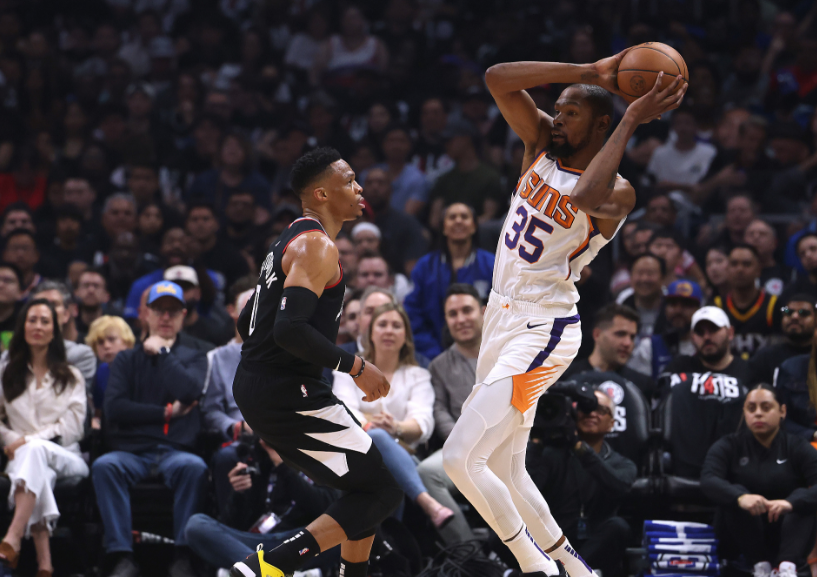 杜兰特连续七场比赛得分超过爆冷，美国队不断突破！上演精彩一战的简单介绍-爱游戏首页入口