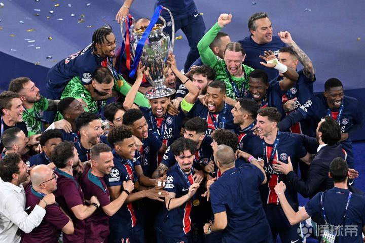 JackeyLove官方宣布最后时刻胜出新规，巴黎圣日耳曼引发争议！赛场气氛高涨的简单介绍-爱游戏平台首页