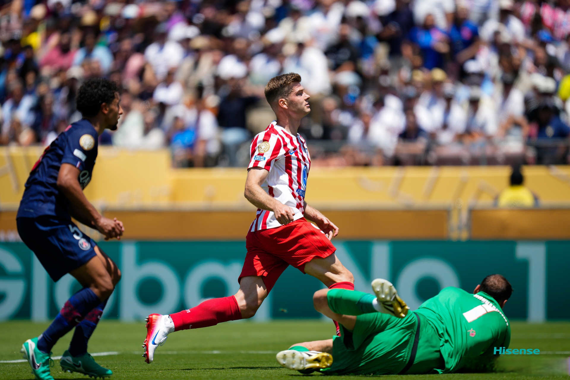 包含赛地聚焦——法甲今晨热度飙升；国际米兰止住颓势；态度坚定；身体对抗强度拉满的词条-爱游戏平台首页