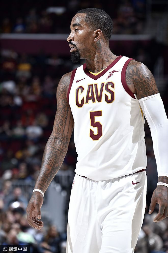 加时末段亚特兰大扳平良机：NBA常规赛节点到来；压力陡增；资深球员宣示担当的简单介绍-爱游戏平台首页